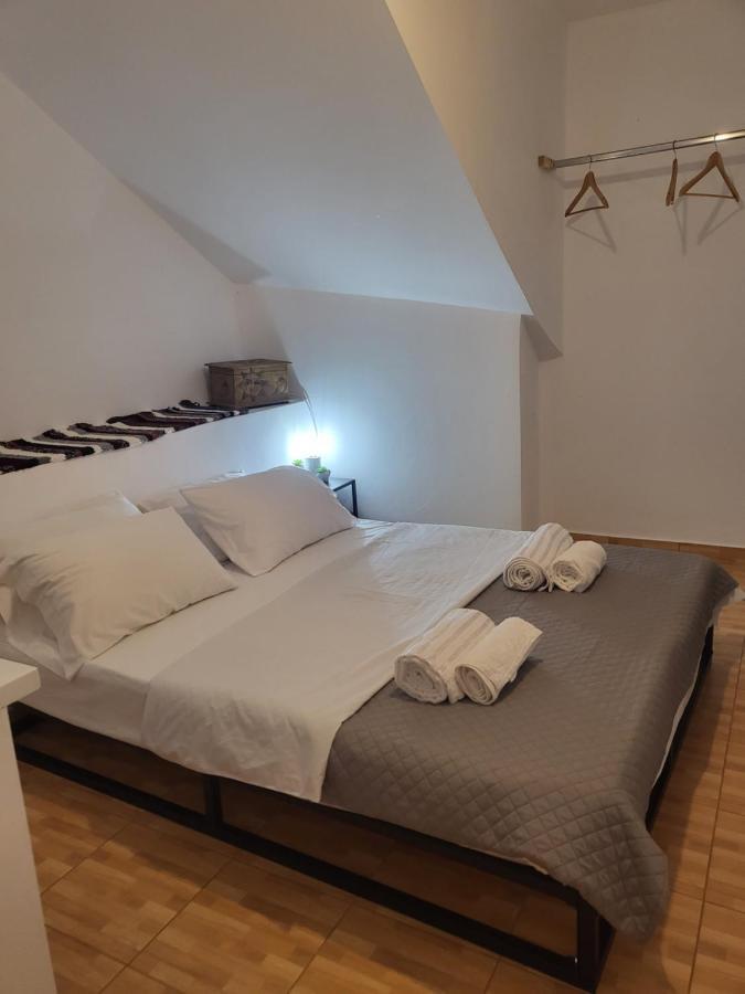 Houlia Home Διαμέρισμα Με Δωρεάν Χώρο Στάθμευσης Stenies Экстерьер фото